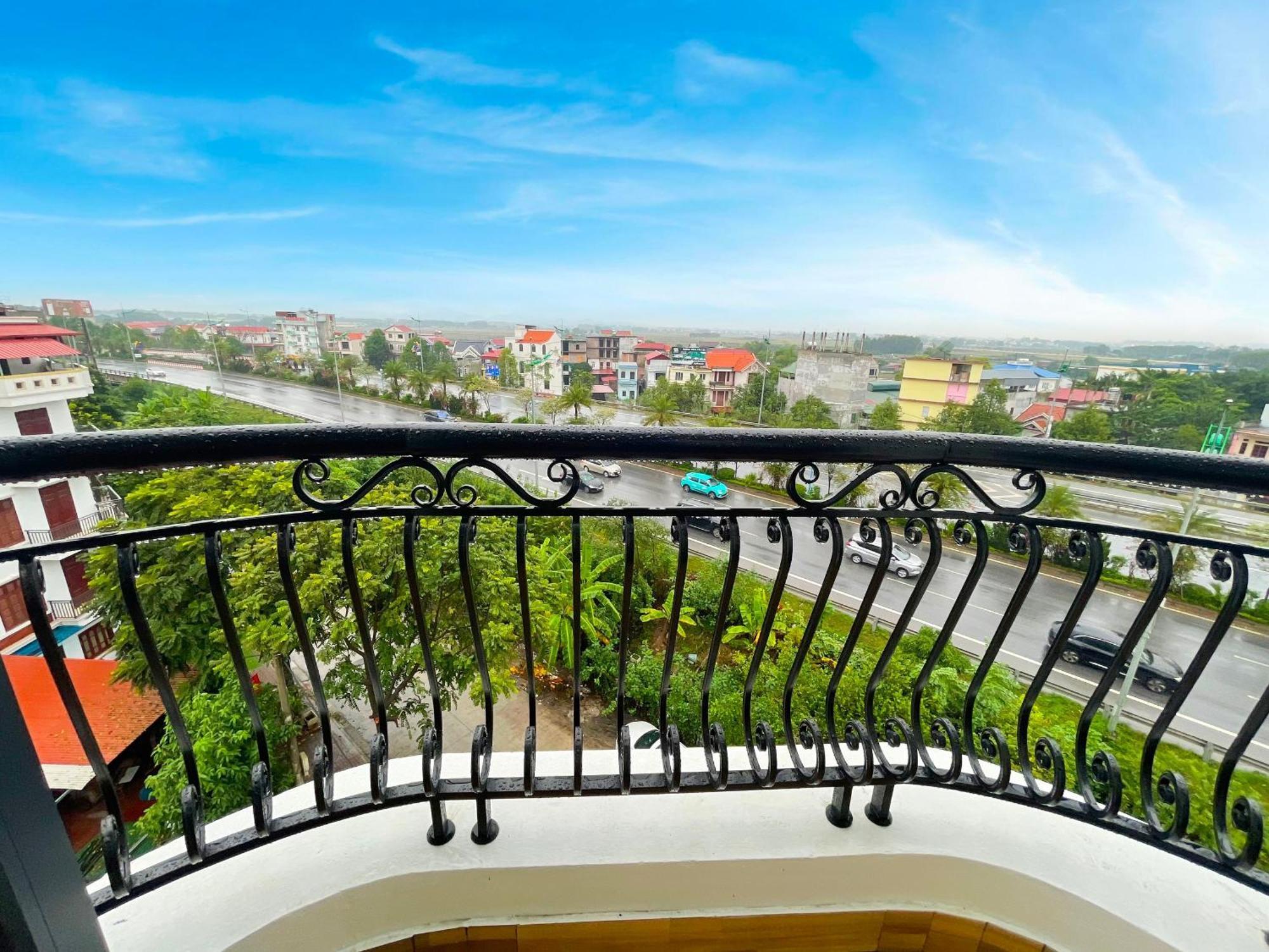 Chemi Noi Bai Airport Hotel Thach Loi Luaran gambar